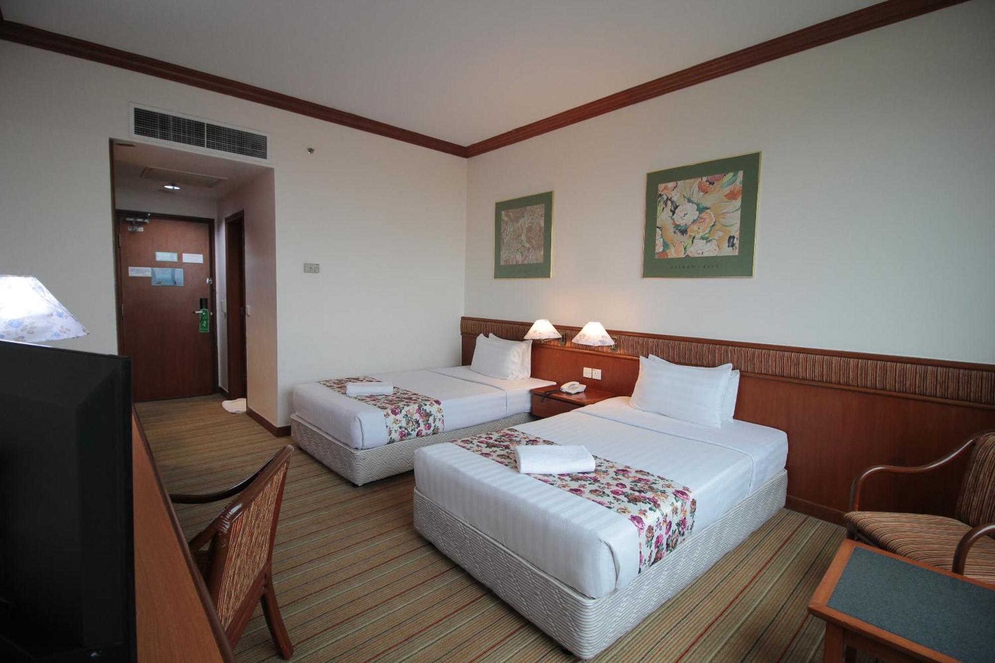 Park Avenue Hotel Sungai Petani Exterior photo