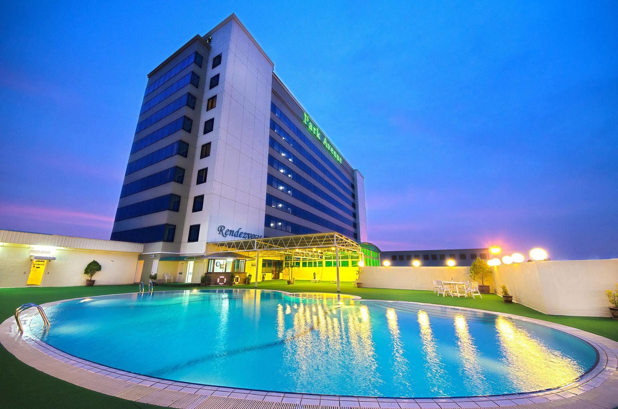 Park Avenue Hotel Sungai Petani Exterior photo